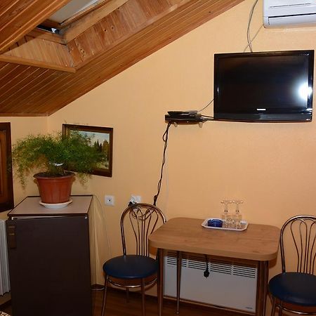 Bazar Motel Chişinău Esterno foto
