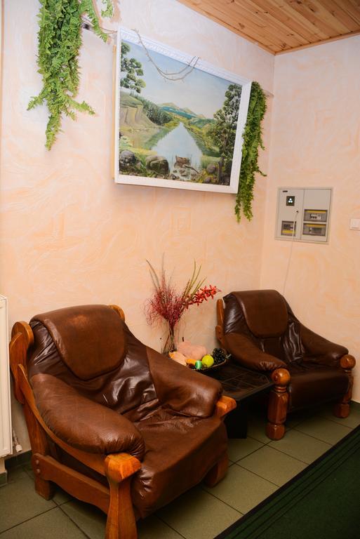 Bazar Motel Chişinău Esterno foto