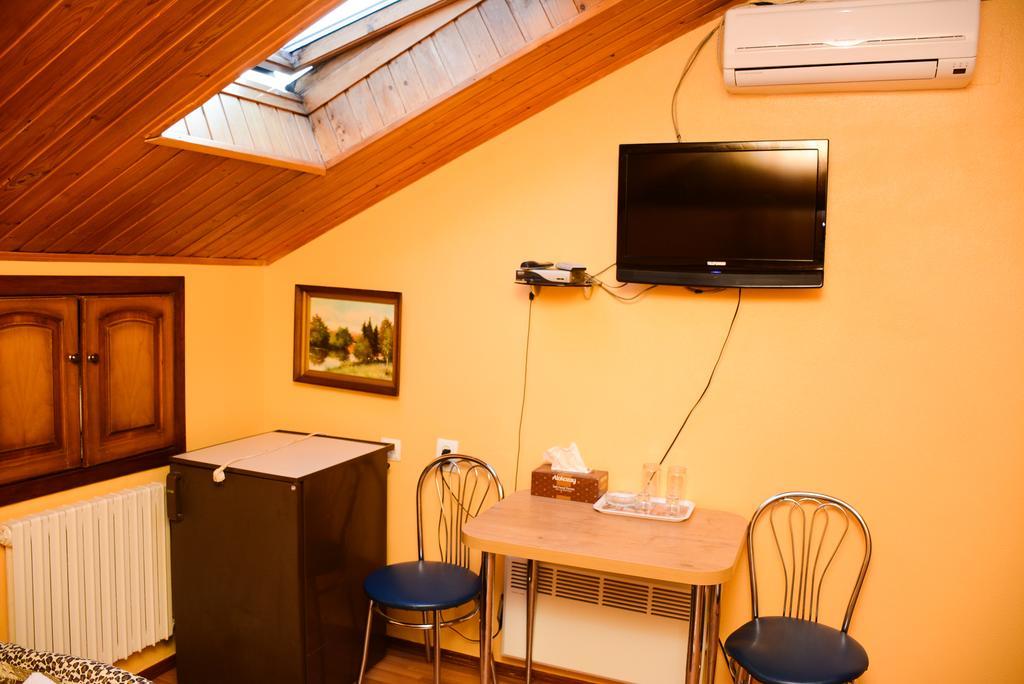 Bazar Motel Chişinău Esterno foto