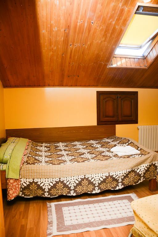 Bazar Motel Chişinău Esterno foto