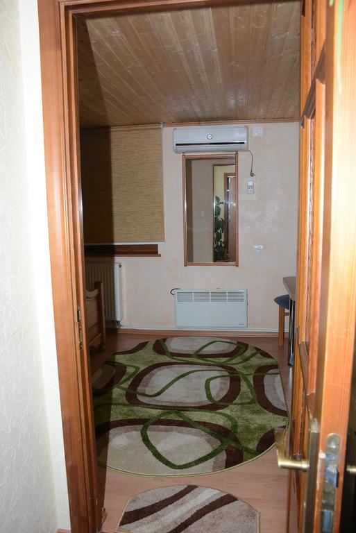 Bazar Motel Chişinău Esterno foto